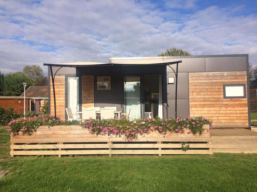 Camping Du Paquier Fane 沙尼 客房 照片